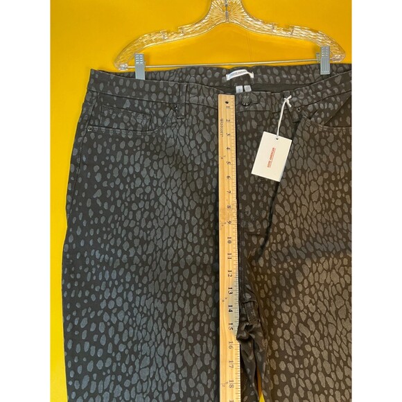 Good American Good Legs Crop Leopard Jeans Womens 24 Black Printed High Rise NWT - Picture 4 of 12